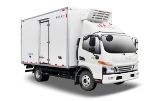 4米2冷藏車(chē)與高空作業(yè)車(chē)的雙重應(yīng)用 效率與安全的現(xiàn)代物流與工程解決方案